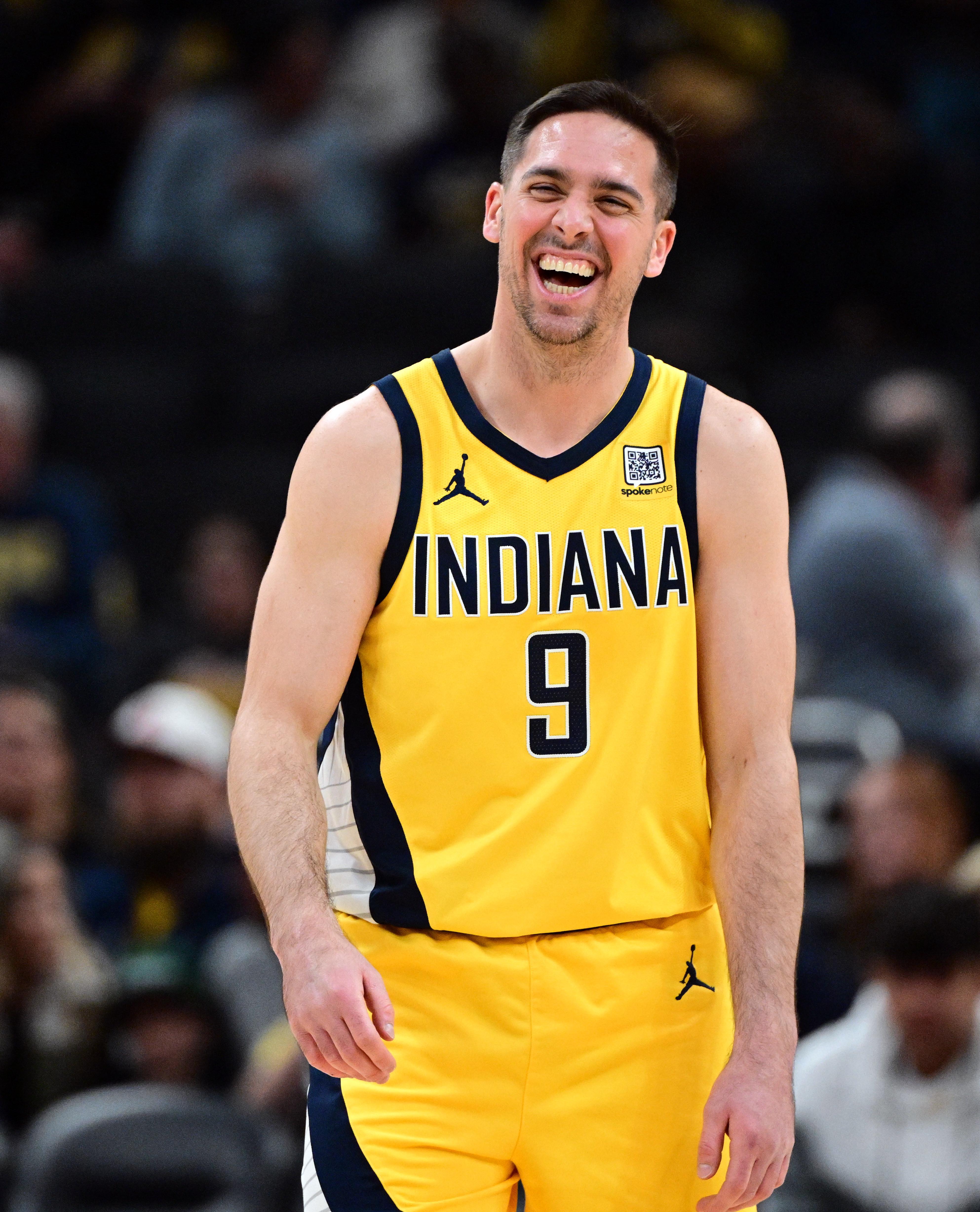 G5失利后想对球队说什么？麦康奈尔：捍卫主场，就这么简单