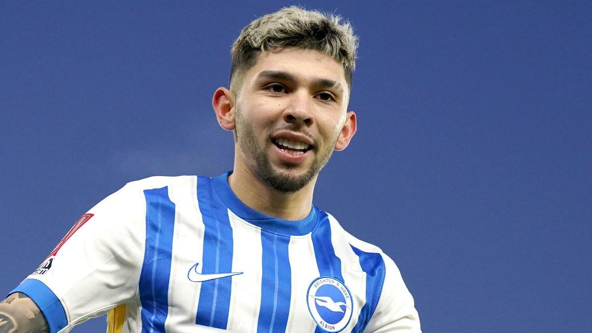 开云体育app-罗马诺：由于几个月前受了重伤，恩西索正在接受额外体检